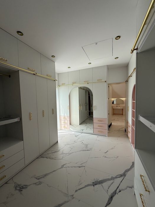 Продаж розкішного будинку с. Рованці