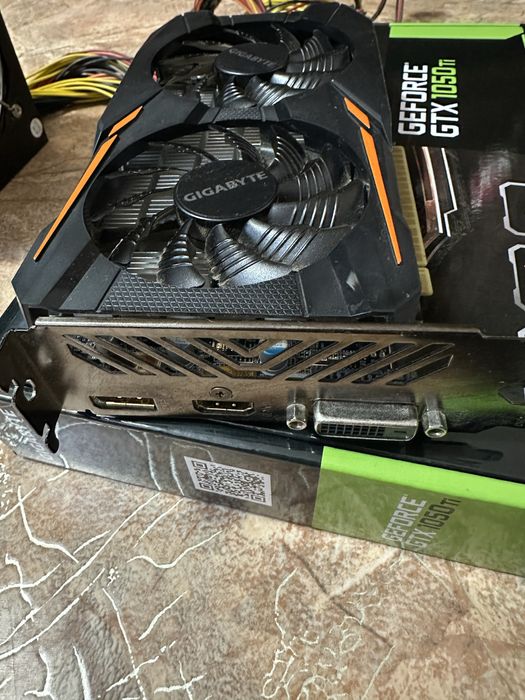 GTX 1050Ti+I3-8100