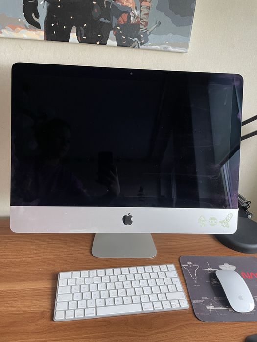 iMac 21.5” Retina 4K 2017 • i5 • 8GB RAM • SSD • Klawiatura i myszka