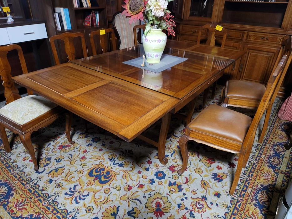 Mesa antiga extensível - Muito bom estado geral - Só a mesa as cade