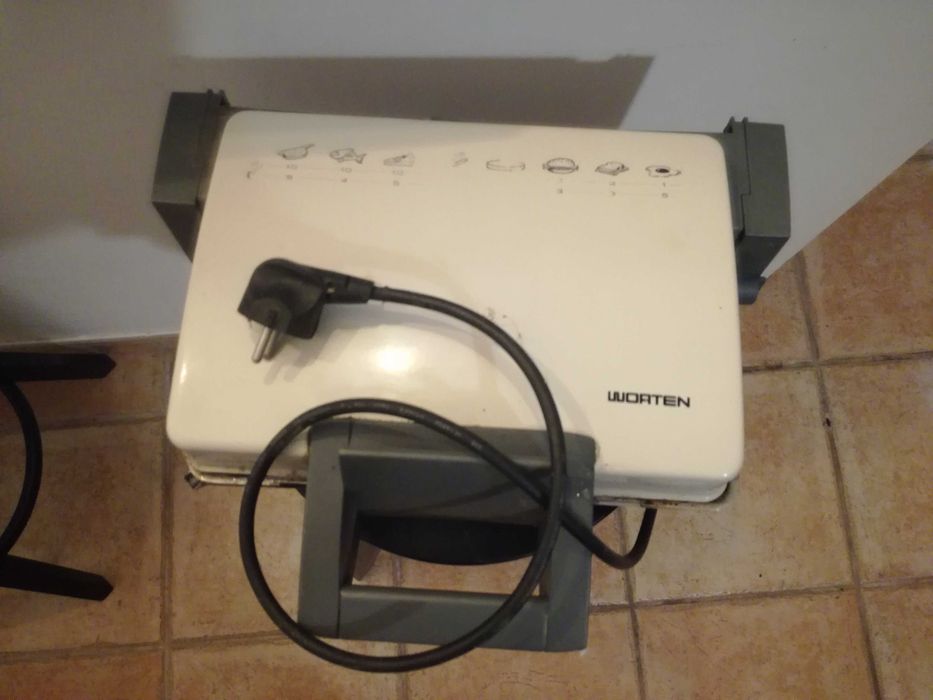 Tostadeira grelhador grande da Worten