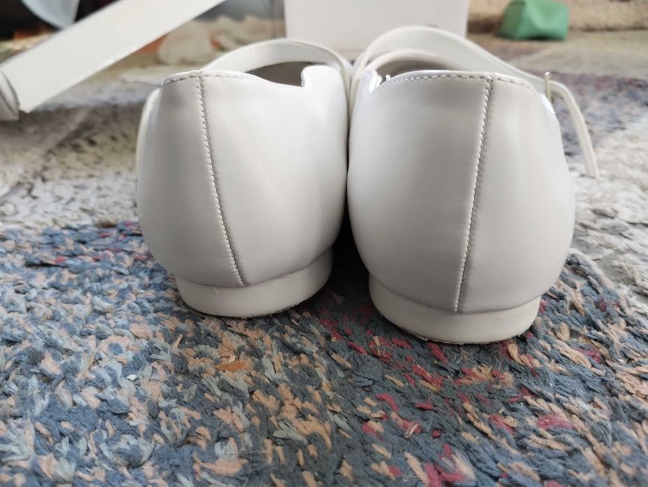 buty białe na komunię, wesele itp. rozmiar 36