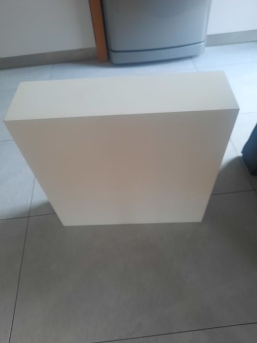 Podstawka, półka, skrzynia 52/52/15 cm