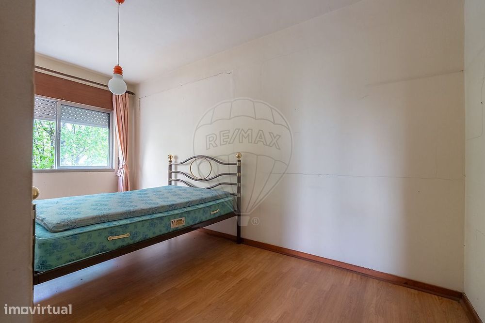 Apartamento T4 à venda em Coimbra  Santo António dos Olivais