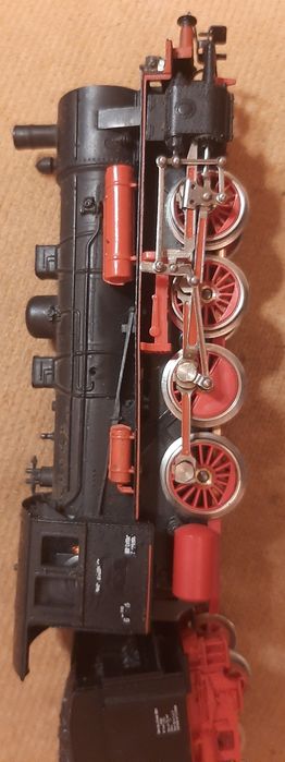 Паровоз Piko HO BR 55 ГДР в очень хорошем состоянии бегает хорошо !