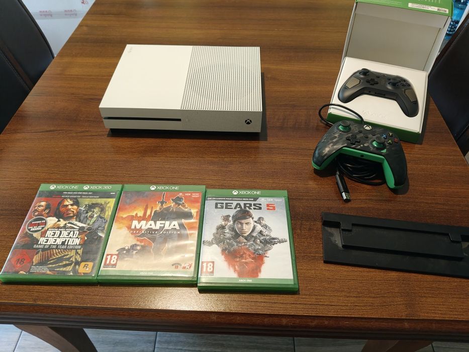 Sprzedam Xbox one s
