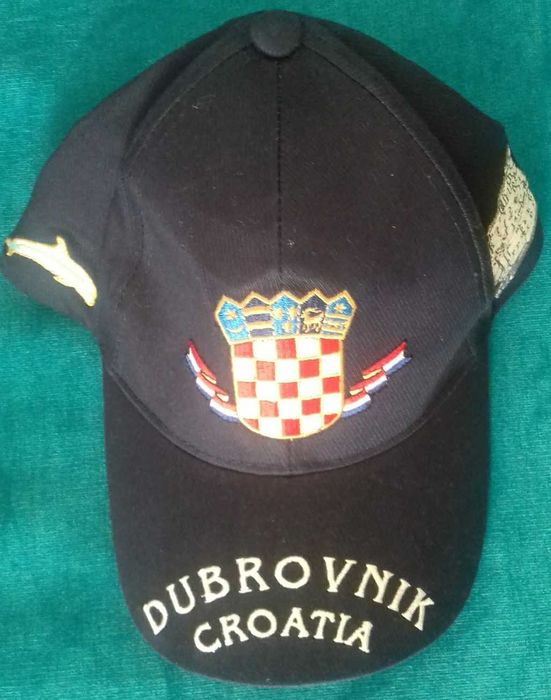 Bonés novos, de coleção