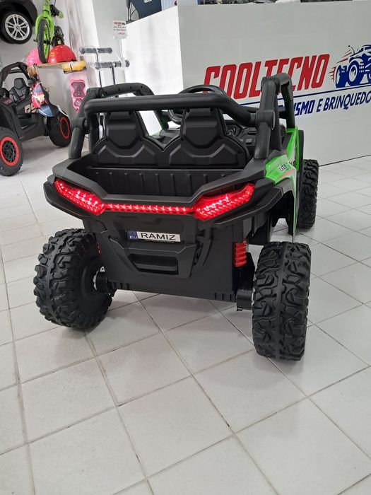Jipe 4x4 24v carro elétrico criança