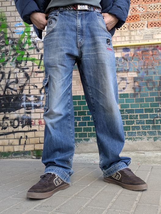 Fubu jeans innovative 32