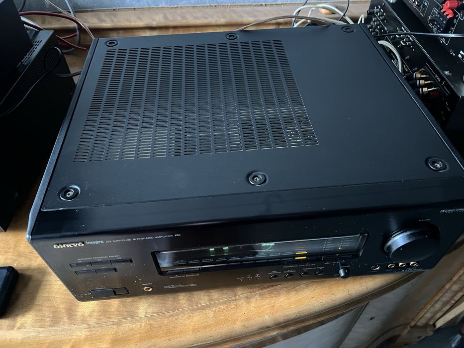 Amplituner Onkyo integra mocny  A-SV810 pro