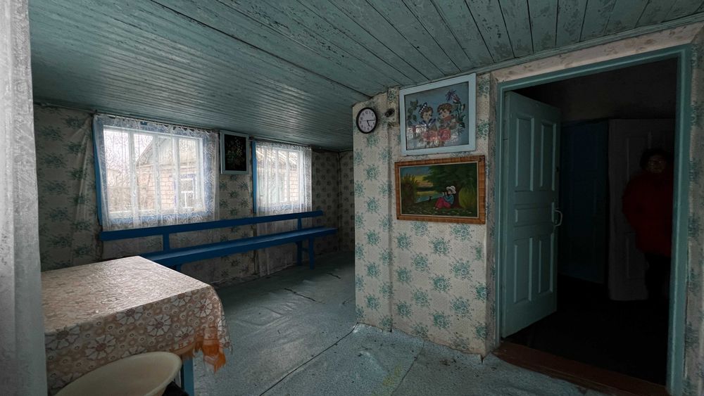 Продаж будинку в селі Русанів, 3 кімнати, газ, ділянка 25 соток, центр