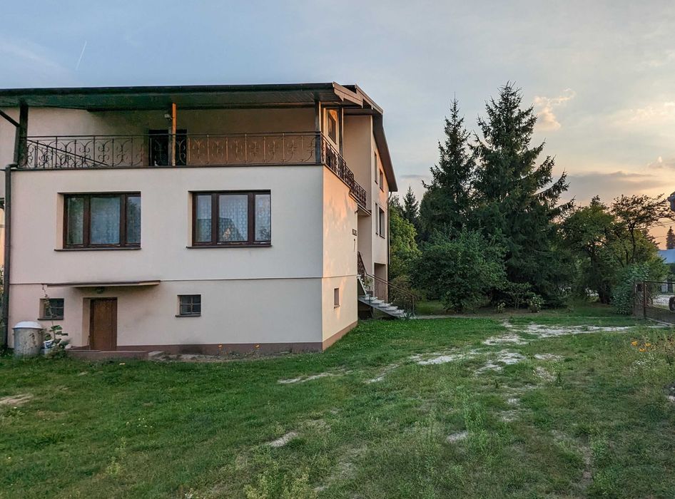 Nowa cena! Dom 292m2 na działce 15arowej nad jeziorem Firlej