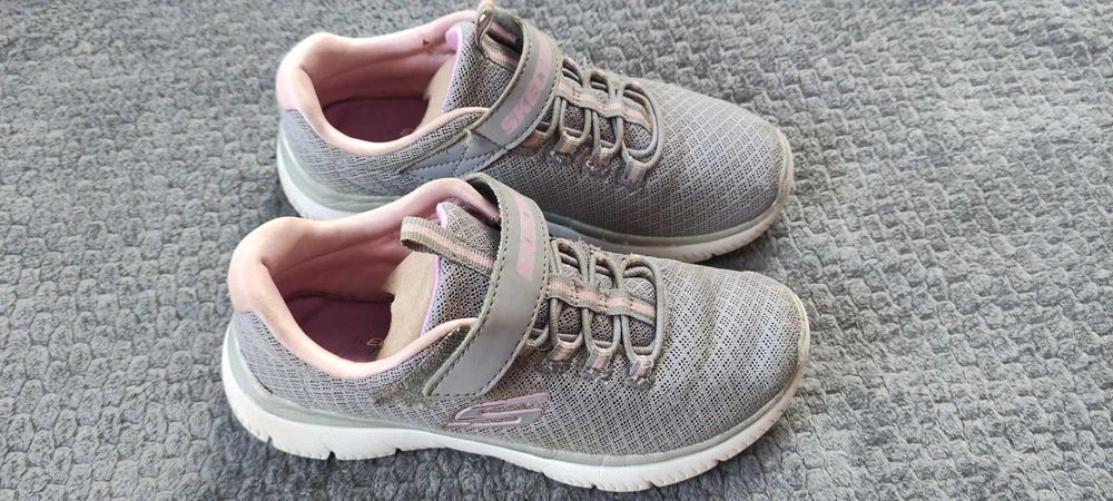Кросівки демі Skechers літо , тепла весна,  для дівчинки 20.5 устілка