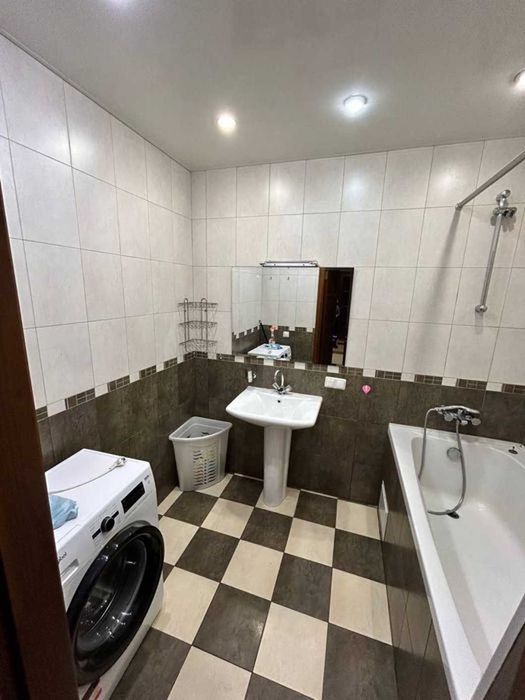 Сдам 2-х комнатную квартиру ж\м Тополь\Терра