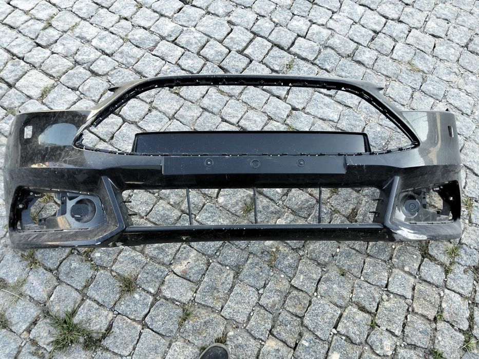Parachoques Ford focus ST  F1EB-17757-b