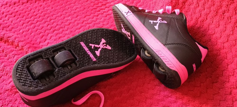 Sidewalk Skóra Buto-Rolki 33,cm 20