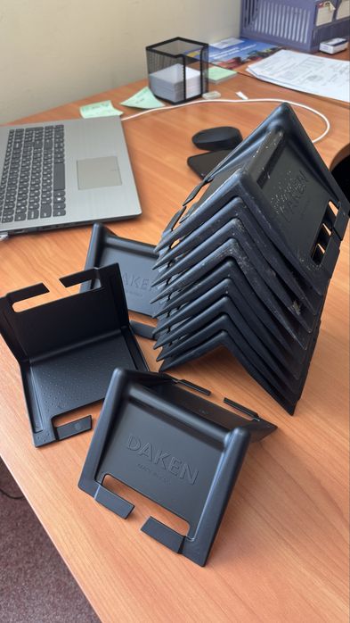 Кутники для кріплення вантажу