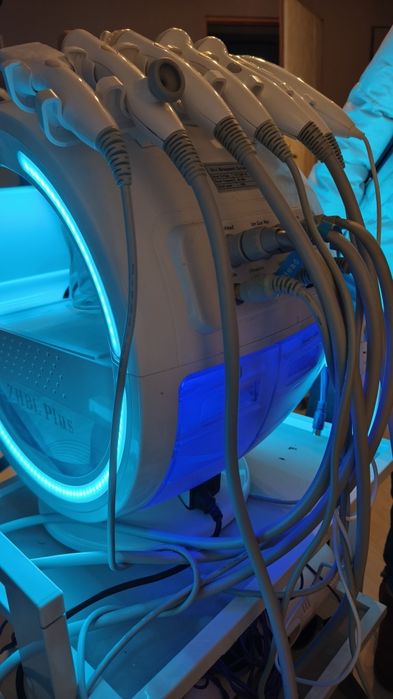 Oczyszczanie wodorowe 9w1, Analizator skóry