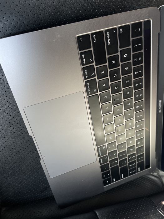 Macbook pro a(2159)