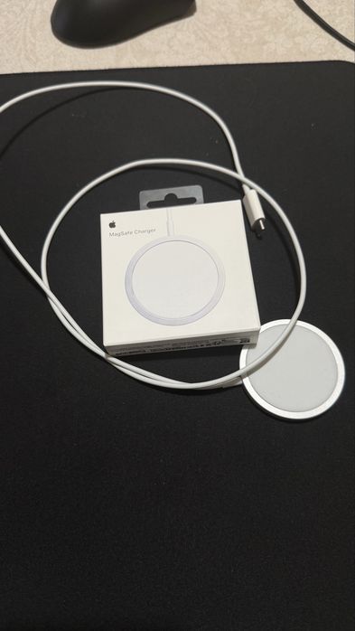 AirPods Pro 3 + Magsafe Charger