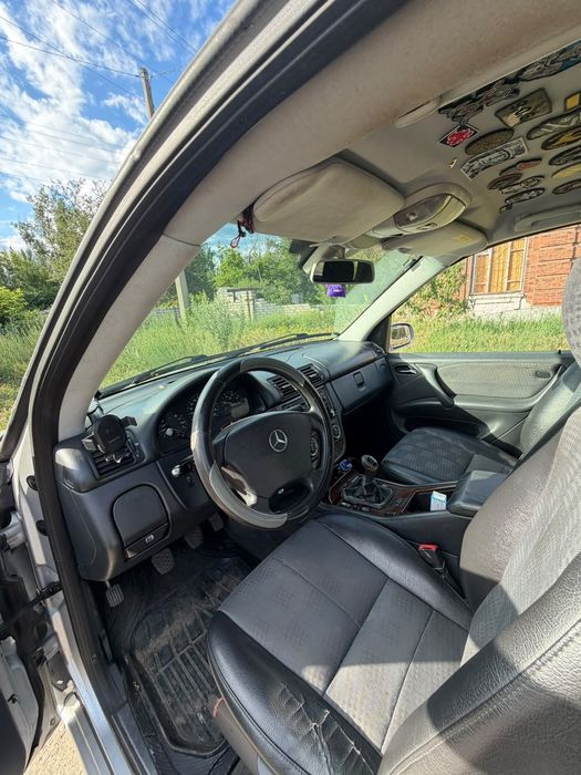 Mersedes-Benz ML 270