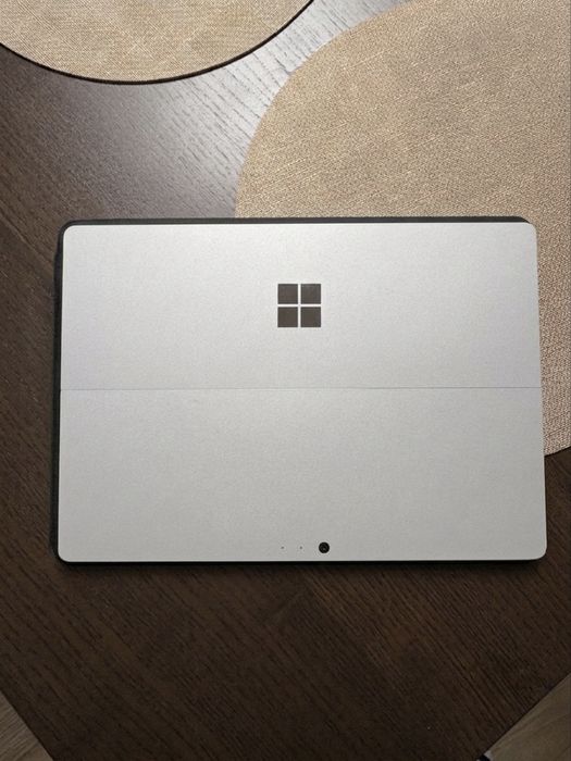 Microsoft Surface Go 3 (128GB) + Klawiatura! Dotykowy 2w1 jak nowy