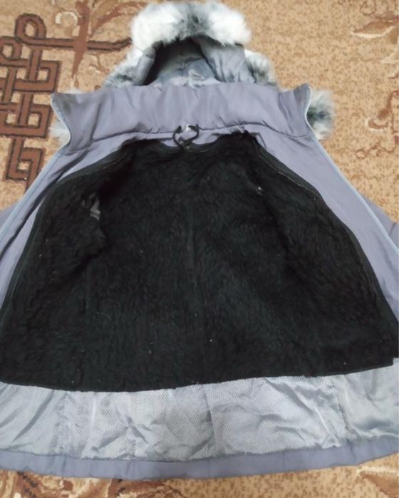 Зимова курточка для дівчинки