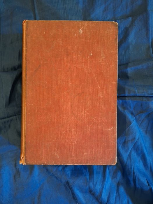 Livro dicionário inglês de 1960 "The World Publishing Company"