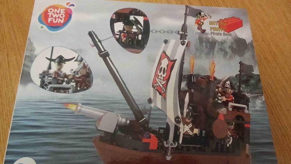 Klocki piraci - zgodne wymiarami z Lego