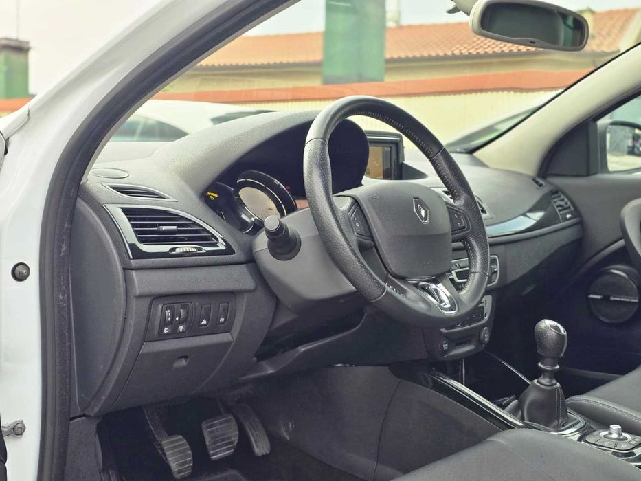 RENAULT MÉGANE COUPE BOSE EDITION 1.5DCI 110cv