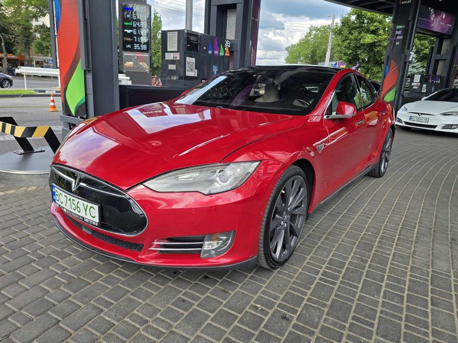 Сдам в аренду Tesla Model S 85 d