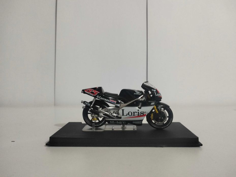 Honda NSR500 Loris Capirossi 2002 - 1/24 - IXO/Altaya