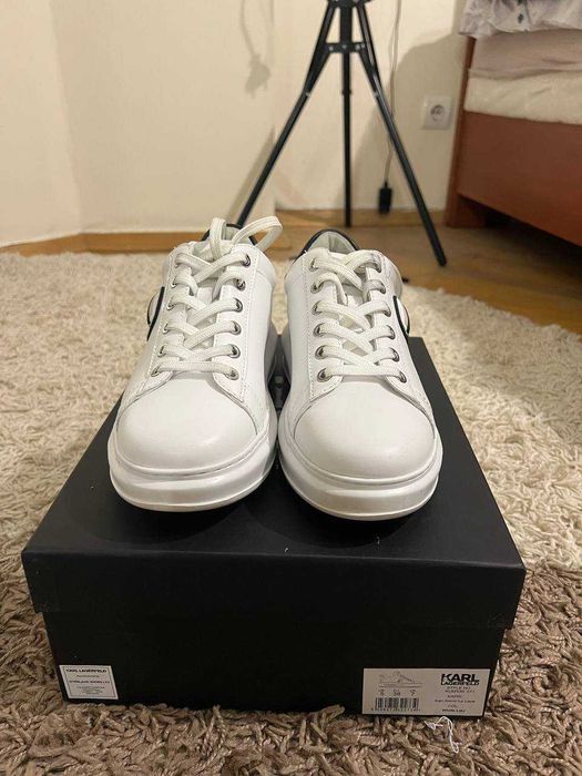 Продам кроссовки KARL LAGERFELD