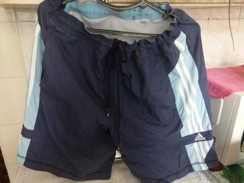 Мужские шорты адидас  .  и других компаний
