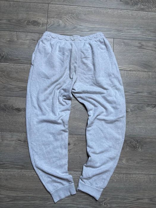 Спортивні штани Nike