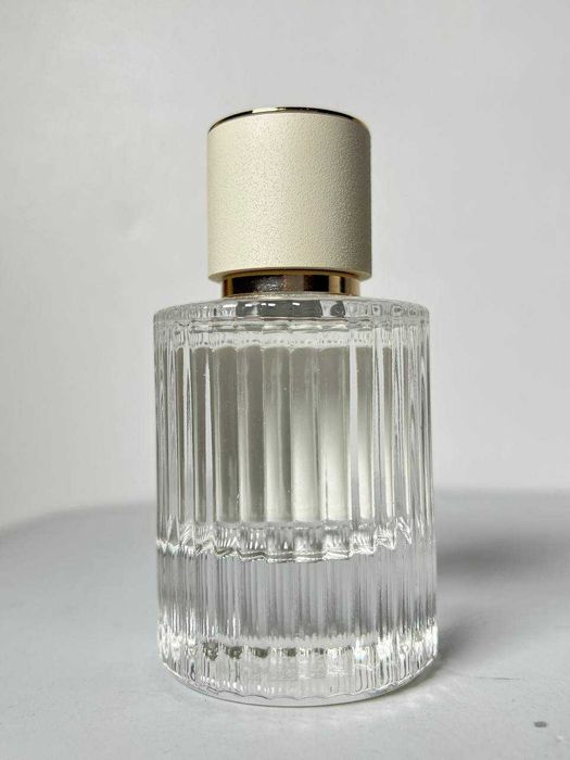 Парфуми Chloe Atelier des Fleurs Santalum