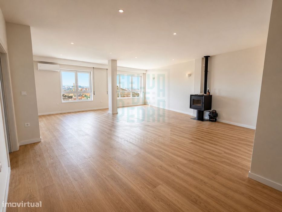 T4 com 182 m² e Terraço de 80 m² | Bonfim | Porto