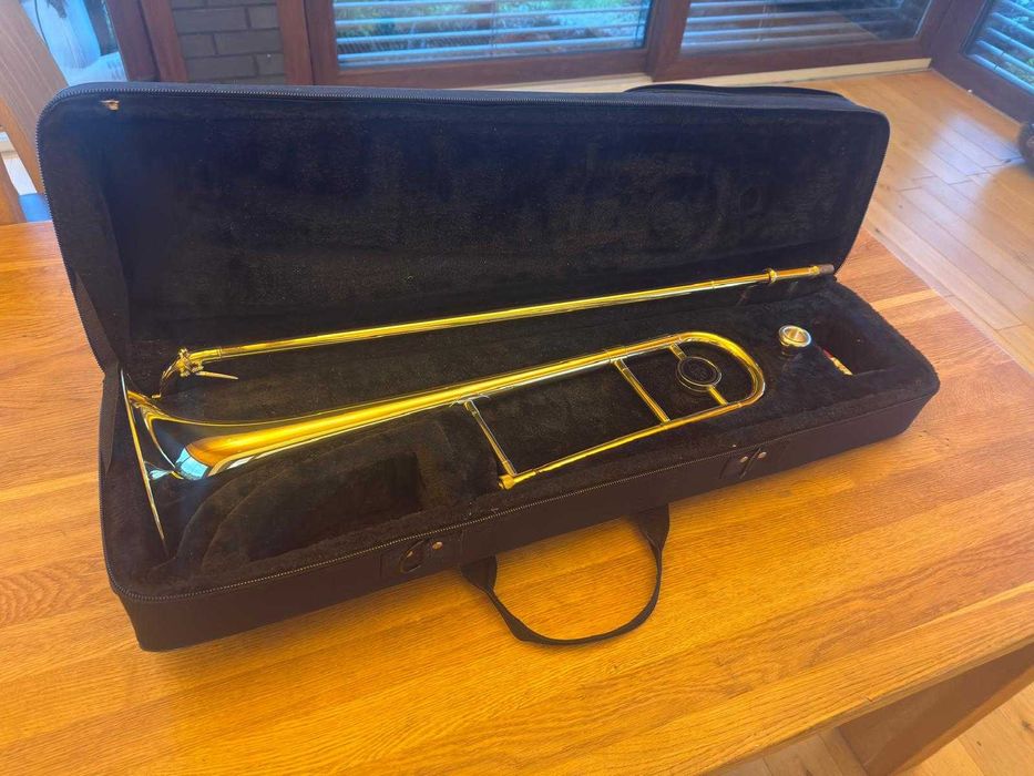 Puzon tenorowy J. Michael TB-450M