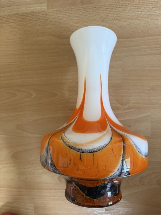 Wazon Italia Opaline