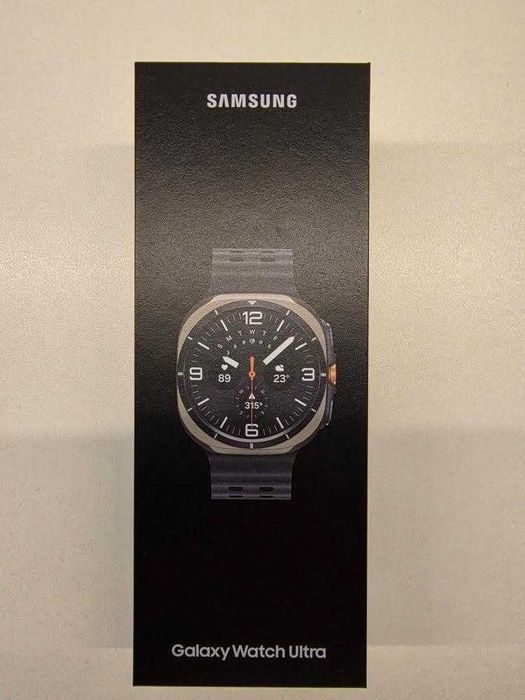 Galaxy Watch Ultra (2025) LTE 47 mm Prateado Titânio NOVO