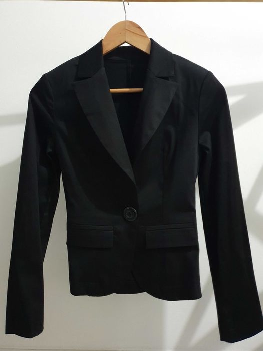 Żakiet damski czarny, beżowy, rozm. S i M