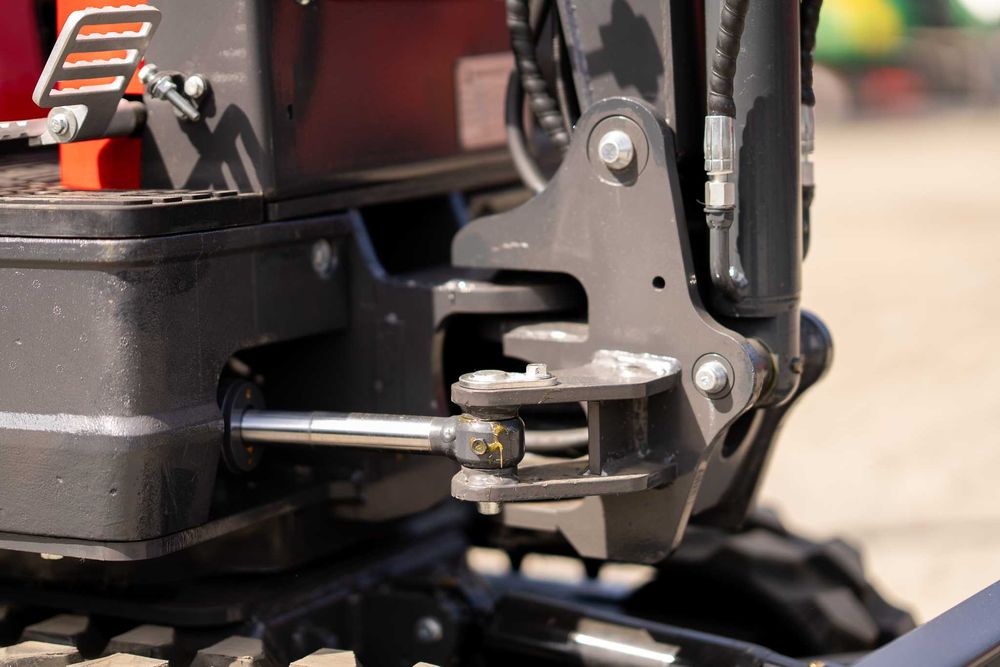 Kingway Mini 700 kg silnik LONCIN + łyżki