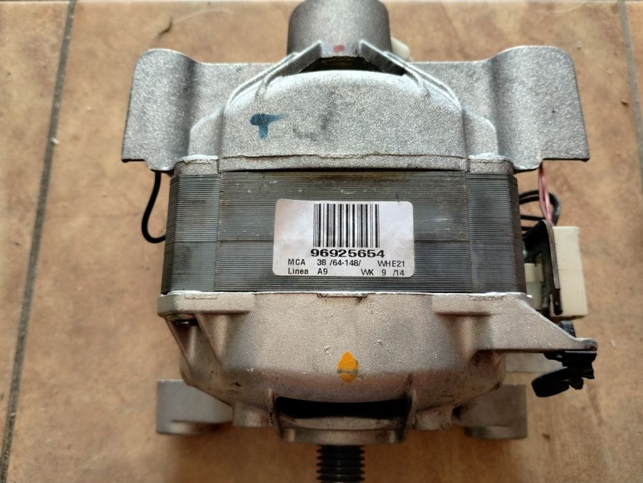 Silnik pralki Whirlpool AWO/C  oraz programator