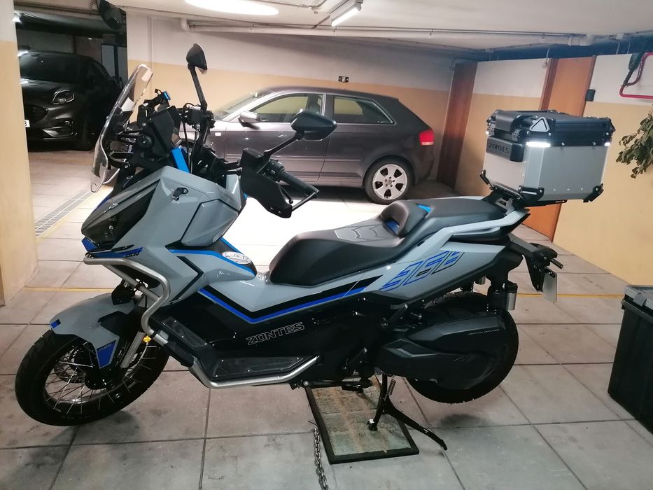 Moto Zontes 368G