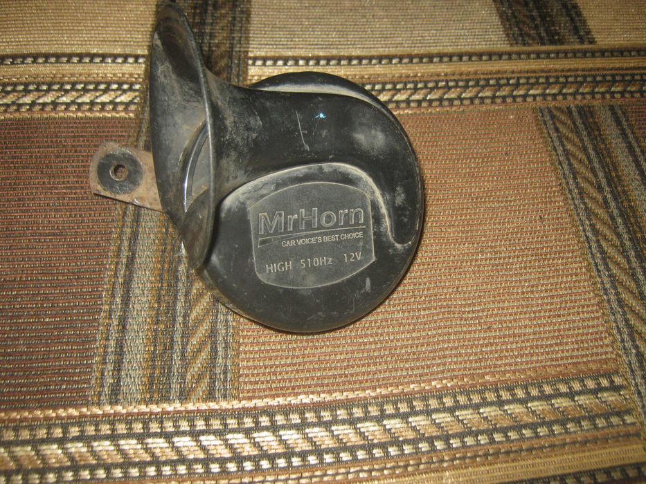 Автомобильный сигнал,не работает