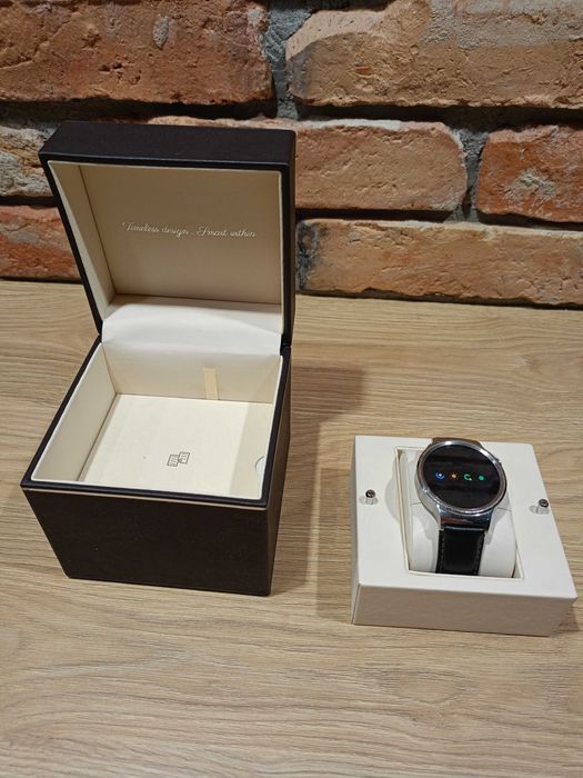 Huawei watch Classic SMARTWACH. Świetny stan, pasek skórzany, skóra.