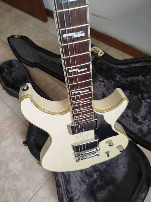 Guitarra Ibanez DN500WH