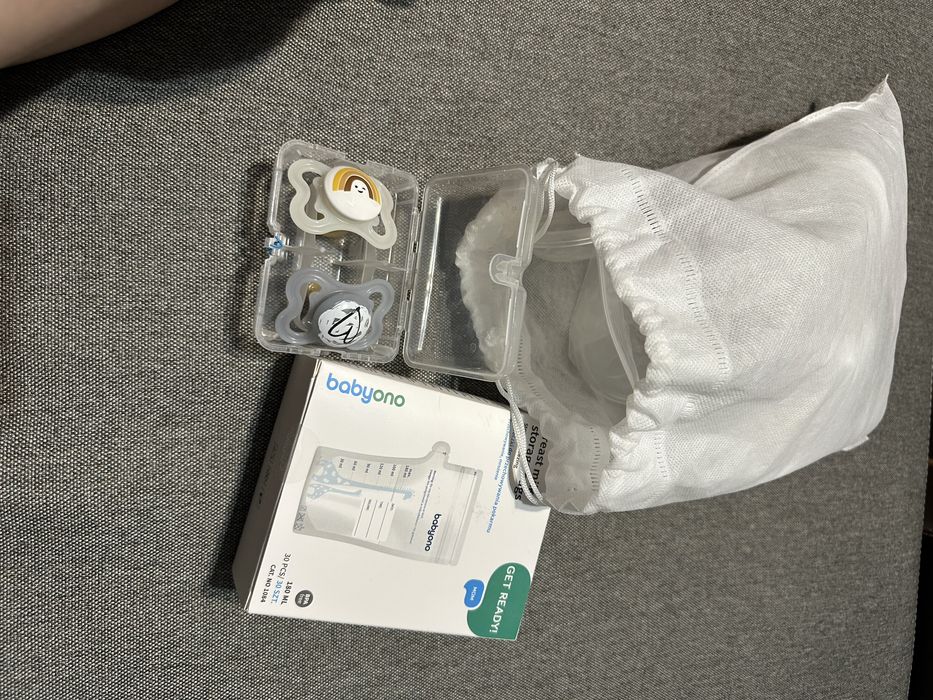 Молоковідсмоктувач електричний Babyono рожевий