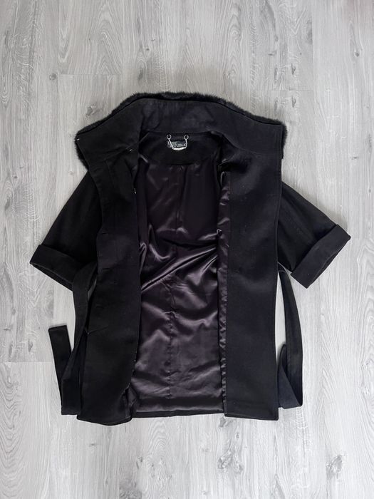 Пальто жіноче