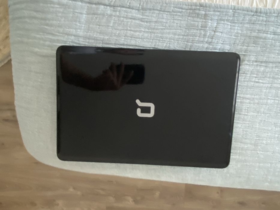 HP Compaq presario cq58